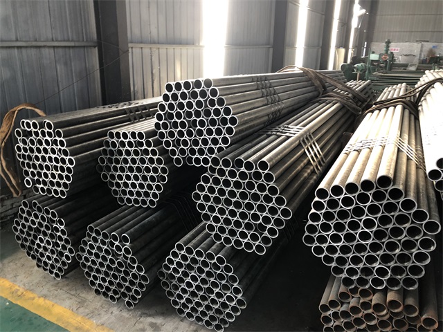 朝阳小口径厚壁无缝钢管