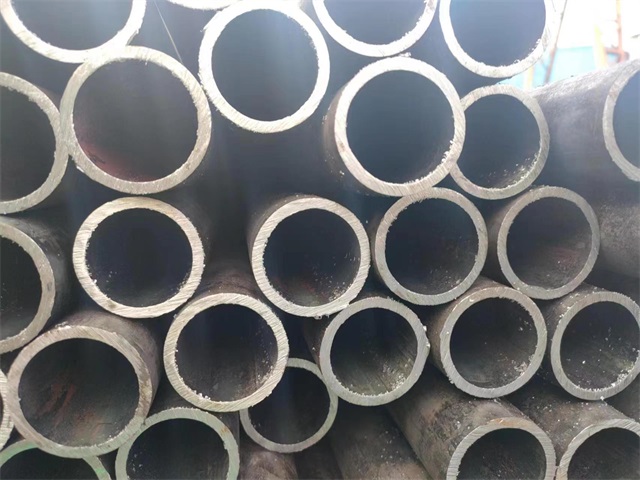 朝阳27simn无缝钢管厂